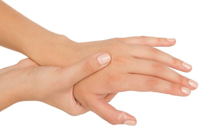Почему болят кисти рук: причины и лечение народными методами. Почему болят кисти правой и левой руки при сгибании, при нагрузке, утром и ночью?